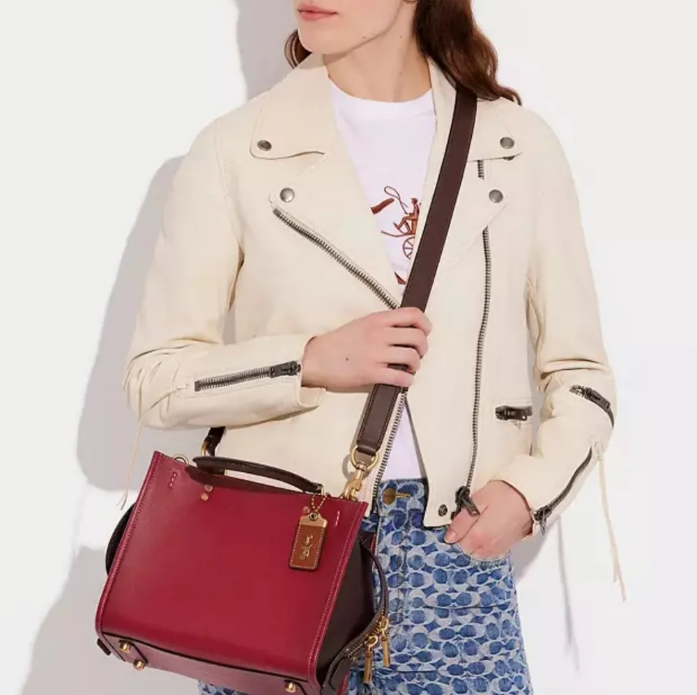 🎀Authentic Coach Rogue 25 In Colorblock✨️ - Picture 7 of 15